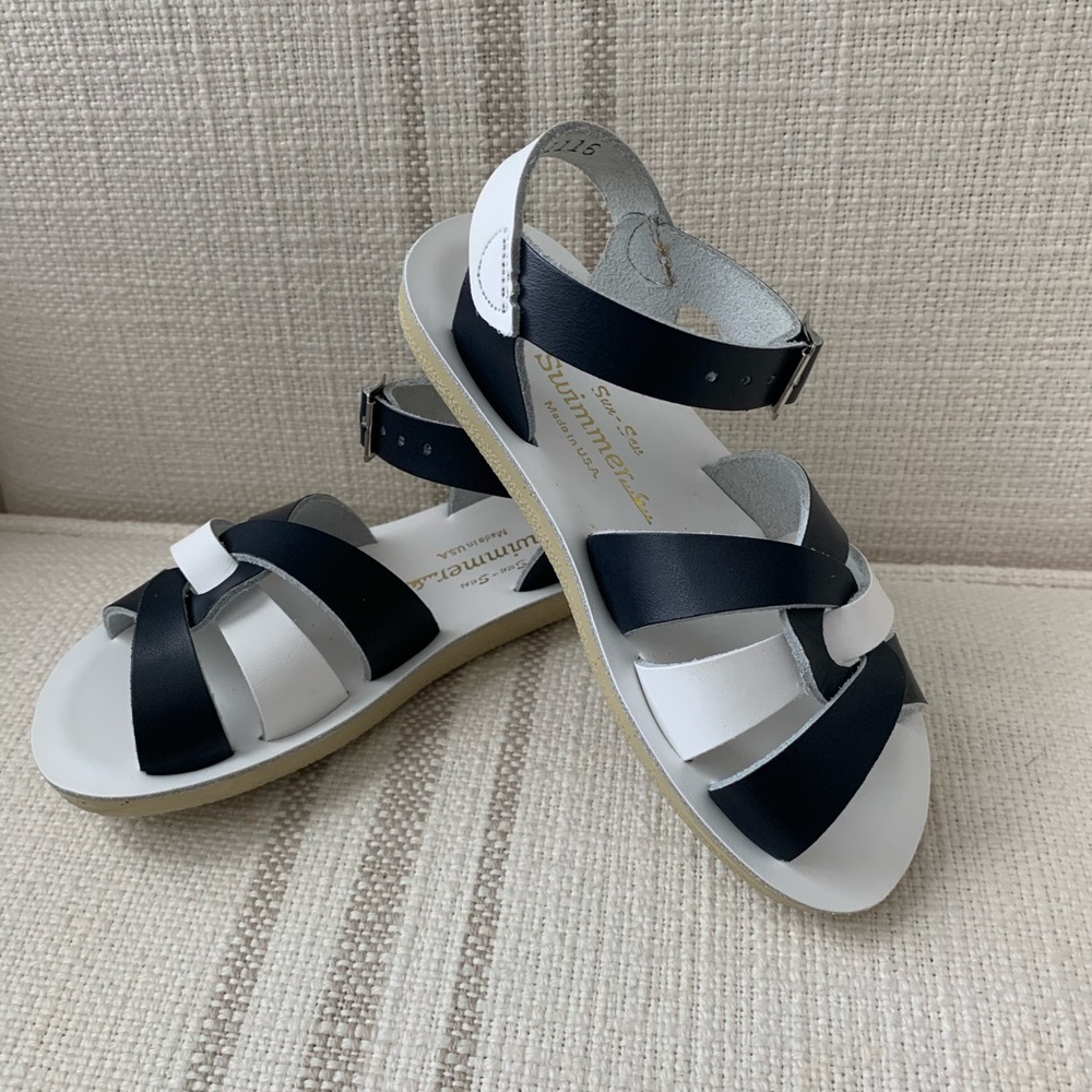 Salt Water Sandals- basically brand new sz 11